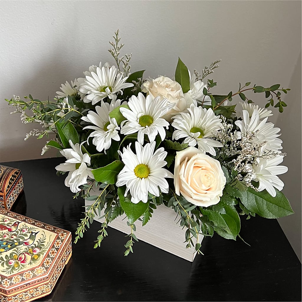 Fresh Linen Box Bouquet –  Flowers By Louise, Wasilla AK